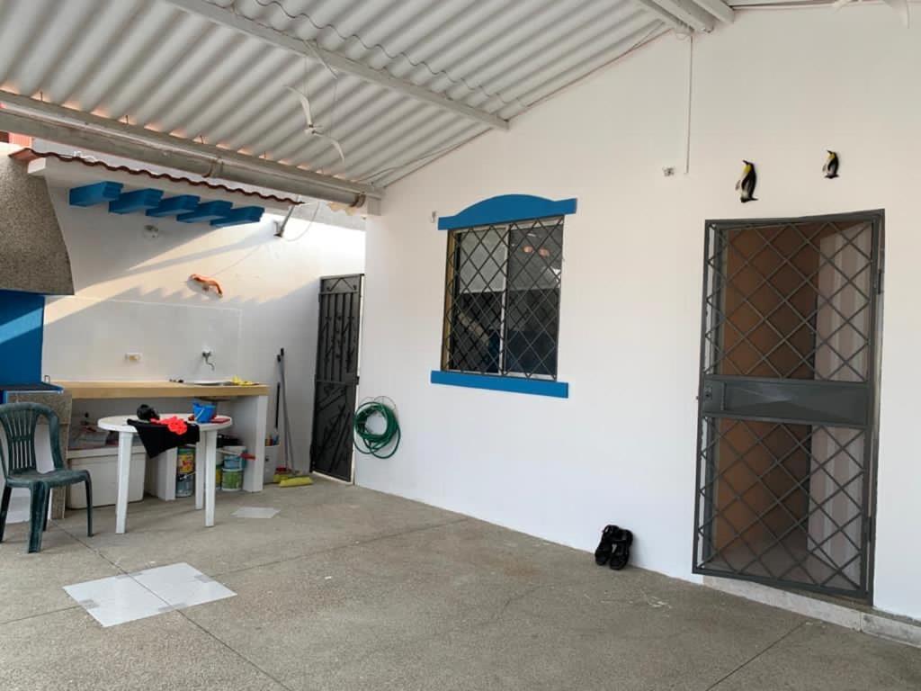 Beach House In Punta Carnero Salinas / Casa Εξωτερικό φωτογραφία